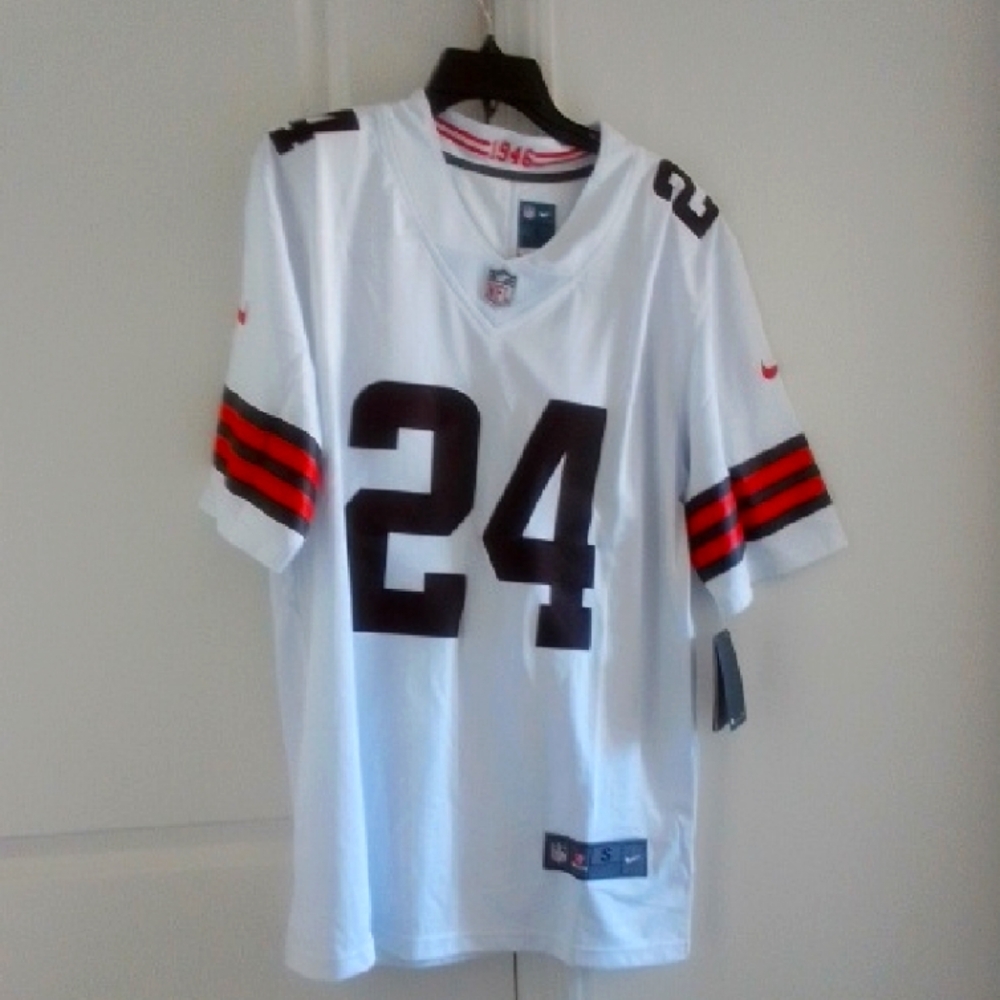 NWT NFL Cleveland Browns # 24 Chubb